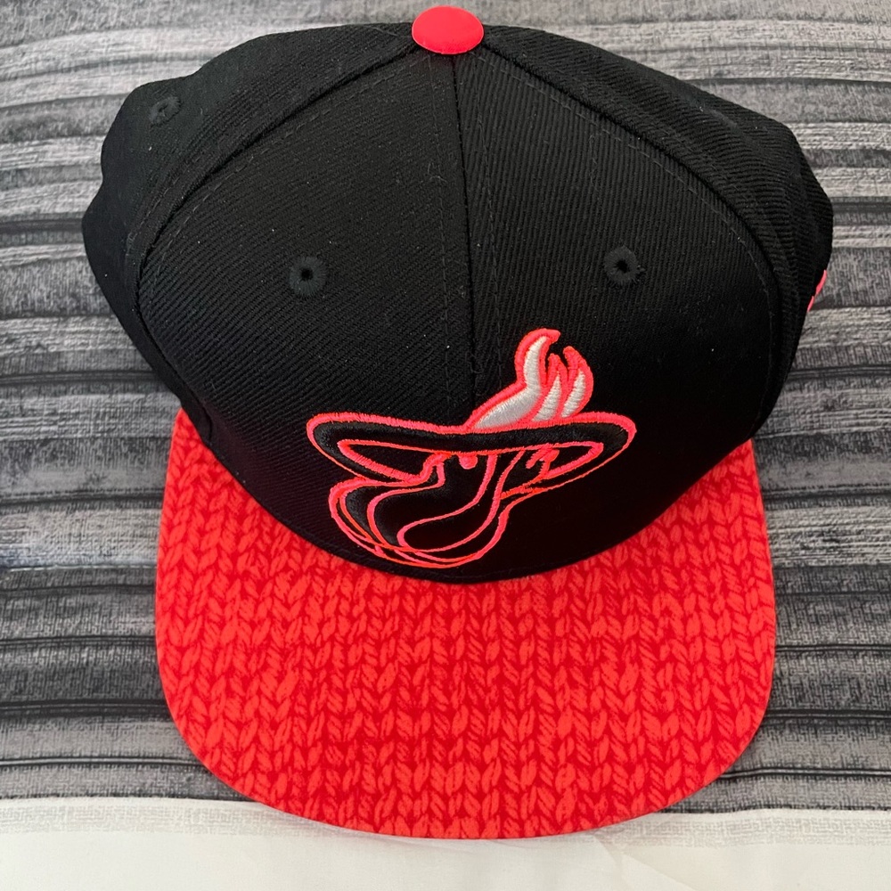 Adidas basketball hat